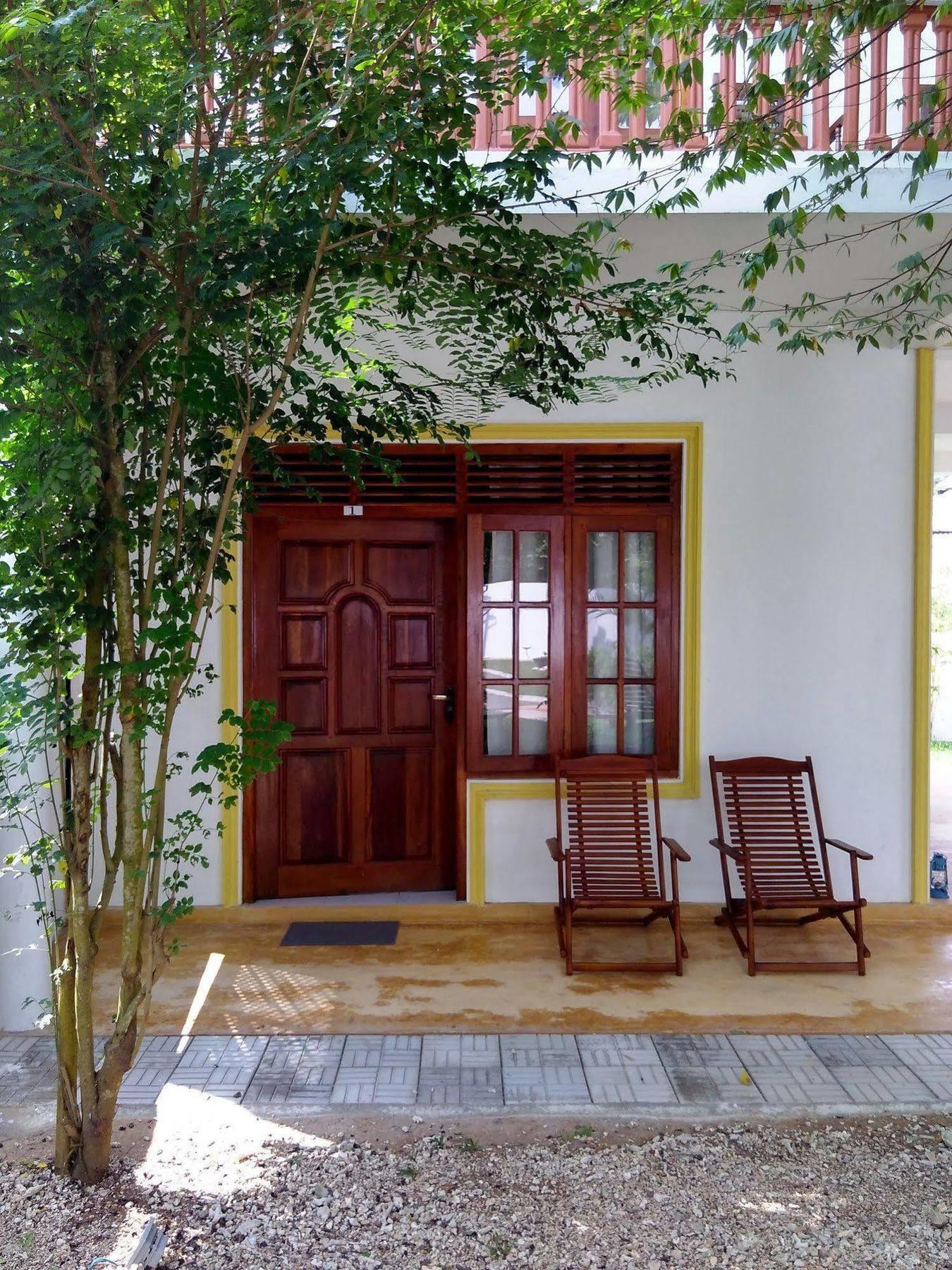 Sounds Of Nature Mini Hotel Mirissa Extérieur photo